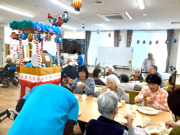 ご家族と一緒で楽しそう♪ ご家族と一緒で楽しそう♪