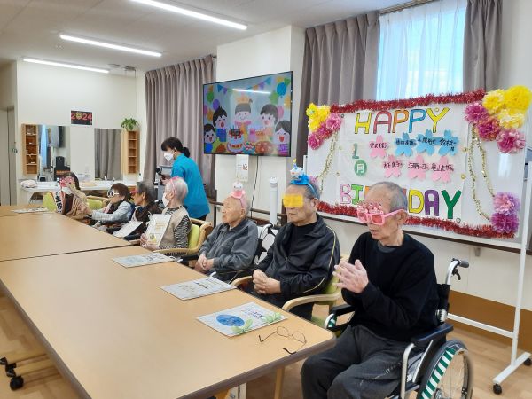 7名のお誕生日の方です 7名のお誕生日の方です