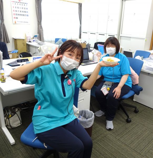 職員の笑顔最高ですね!(^^)! 職員の笑顔最高ですね!(^^)!