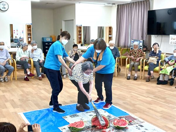 上手に割れましたね(^^♪ 上手に割れましたね(^^♪